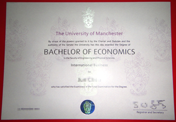 What are the benefits of getting a fake diploma from Manchester University